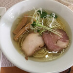 #ハナビヤ ラーメン＆バー - 料理写真:淡麗比内（塩）（790円）