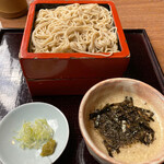 Izuko Ugen Yabu Soba - とろろそば 1100円。