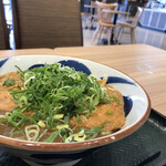 Sanuki Udon No Kokoro Tsurusaku - カレーうどん(並)きつね揚げを乗せてみました