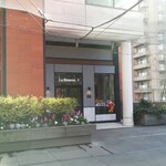 La Brianza - 日差し温かく、ぽかぽか陽気の日でした。