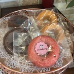 パティスリー ラキネス - 料理写真:焼きドーナツたちがいろいろあります(2020.1.20)