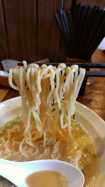 麺屋よしやす 国分 ラーメン 食べログ 麺屋よしやす 国分 ラーメン 食べログ