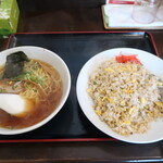 熊猫 - 炒飯と小ラーメンセット 2020.1月