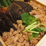 鳥しき - お土産の弁当