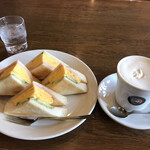 支留比亜珈琲店 - ハムエッグトーストとカフェオレ