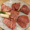炭火焼肉ホルモン 横綱三四郎 高円寺店