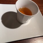 春風駘蕩 - 鶏のスープ（お通し）