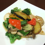 Stir-fried colorful vegetables