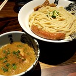 麺屋武蔵 虎洞 - 濃厚虎のしっぽつけ麺