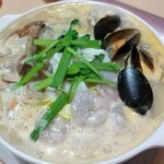 台湾料理 百味鮮 - 『 海鮮ミックス鍋 』