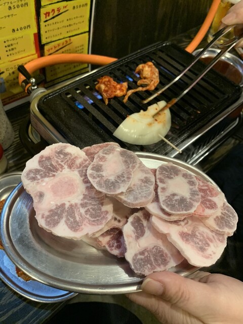 ホルモンマニア 豚豚亭（天童）- 本格ホルモン居酒屋で絶品料理を堪能