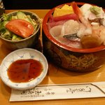 玉寿司  - ランチ　ちらし大盛　1000円