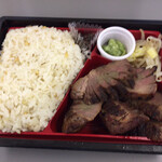 陣中 牛タンスタンド 閖上店 - 特選上タン塩弁当（税込2,500円）