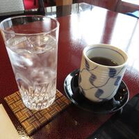 菊華荘 - ミネラルウォーターとお茶