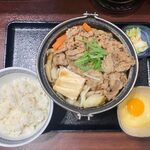 Yoshinoya - 牛すき鍋膳（並盛） ¥648