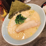 横浜家系ラーメン 喜多見家 - 