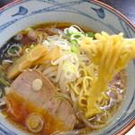 富華 - 醤油ラーメン麺リフト