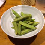 品川酒場 梅 - お通し枝豆