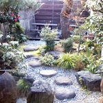 ことばのはおと - お庭も素敵です