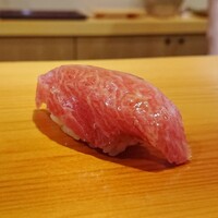 鮨 あらい - まぐろ(トロ)