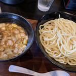 つけ麺屋しずく - 魚介つけ麺 温盛り 大盛り 780円^ ^ コスパ満点^ ^