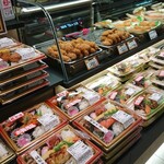 焼魚専門店 二代目 魚日出 - 料理写真:店頭