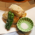 季節料理 よし野 - 海老しんじょうのレンコンはさみ揚げ