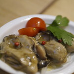 BEER BOMB - 広島産牡蠣のオイル漬け