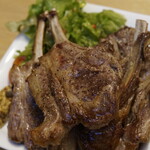 BEER BOMB - 特製ラムチョップ