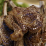 BEER BOMB - 特製ラムチョップ