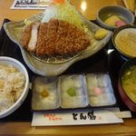 とん膳 - 松阪とろロースかつ定食（税別１，８８０円）