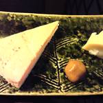 来人喜人　はぎ原 - 炙り鱒ずしと竹の子のお寿司