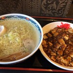 Chuugokuryouri Kouga - ラーメン(塩) & マーボ中華飯