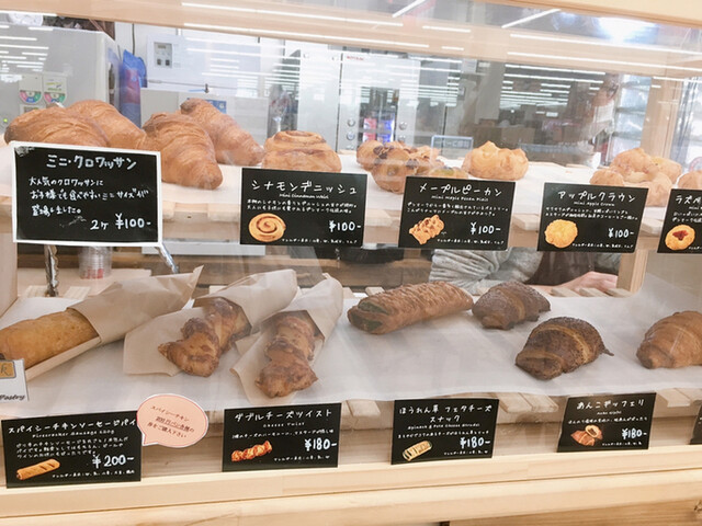 ベンベンカフェ Ben Ben Cafe 自衛隊前 カフェ 喫茶 その他 食べログ ベンベンカフェ Ben Ben Cafe 自衛隊前 カフェ 喫茶 その他 食べログ