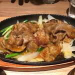 炭火焼肉 有田牛 - 