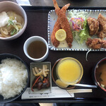 Resutoran Tougou - 日替りランチ（1,078円）