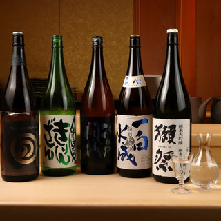 お寿司との絶妙なバランスを愉しめる日本酒・焼酎・ワインを厳選