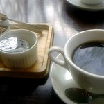 GROVE CAFE - 豆から挽くコーヒー