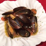 スペイン料理レストラン エル･ヴィエント - ムール貝のシェリー蒸し：880円