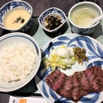 Aoba - 牛たん御膳・竹(税抜1,650円)