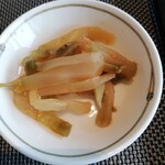 中国飯店 琥珀宮 - ザーサイ♪