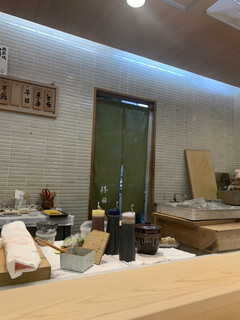 Sushi Hayashida - 