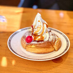 コメダ珈琲店 - 料理写真:シロノワールプリン ミニサイズ☆