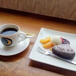 かふぇ 月のうさぎ - 