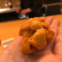 鮨 四 - 北海道バフン雲丹