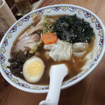 なにや - ワンタン麺900円