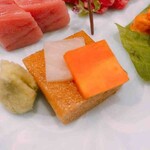 神戸牛 ステーキ割烹 雪月花 炭火焼 - 醤油入りの麩みたいなもの