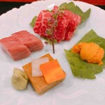 神戸牛 ステーキ割烹 雪月花 炭火焼 - 神戸牛の生食を含む刺身