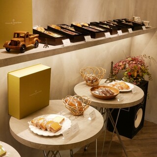 ラヴニュー デ シャンゼリゼ_2