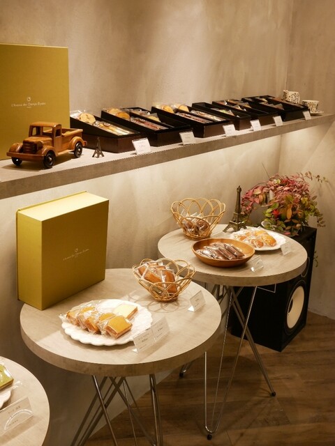 L'Avenue des Champs-Élysées photo 4